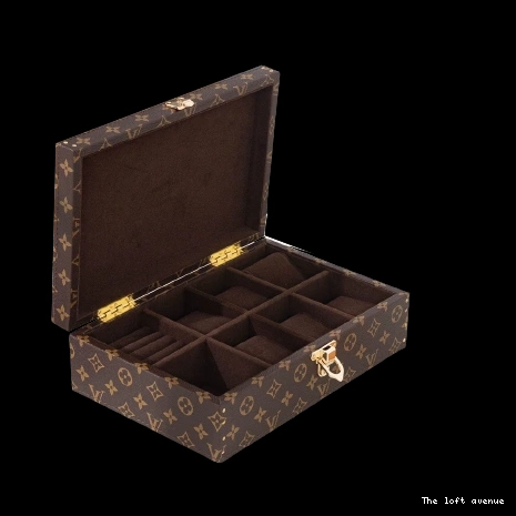 LV BOX CUSTOM ACCESSORIES 0809